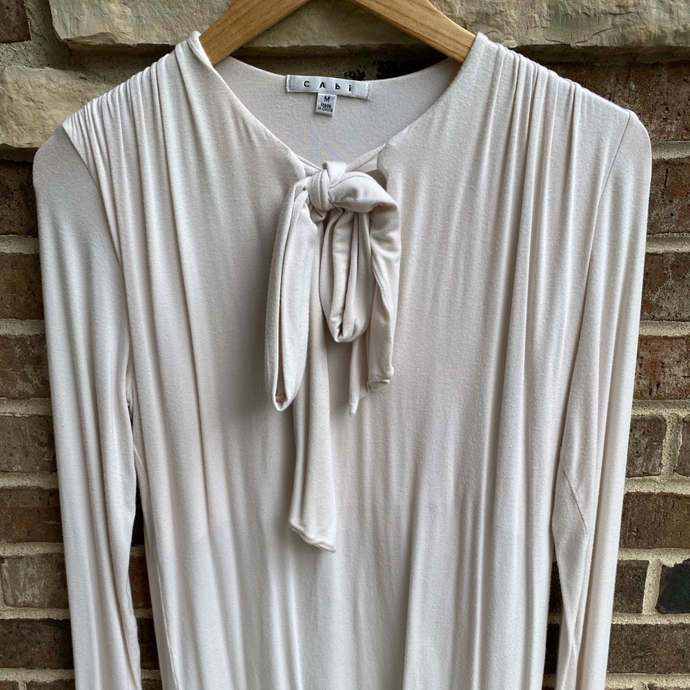 Cabi Femme cream long sleeve tie tee Size M